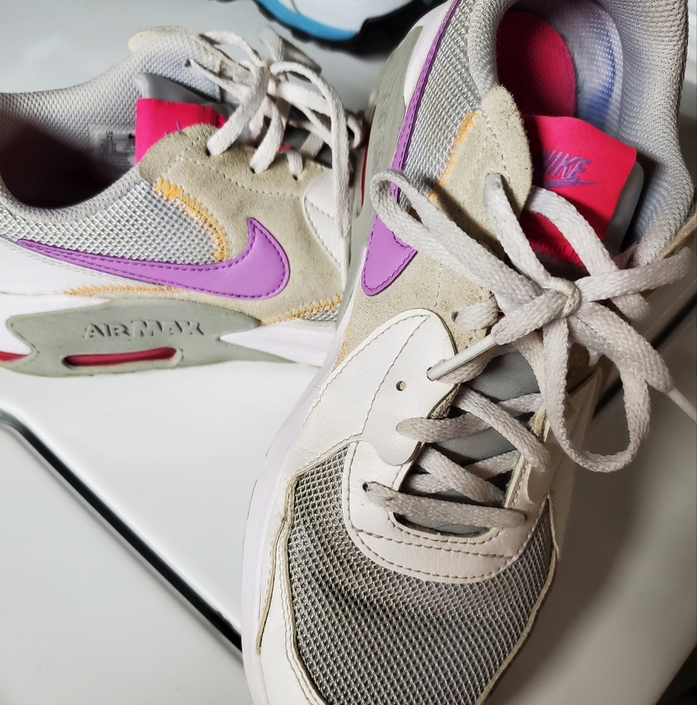 Nike Air MAX
